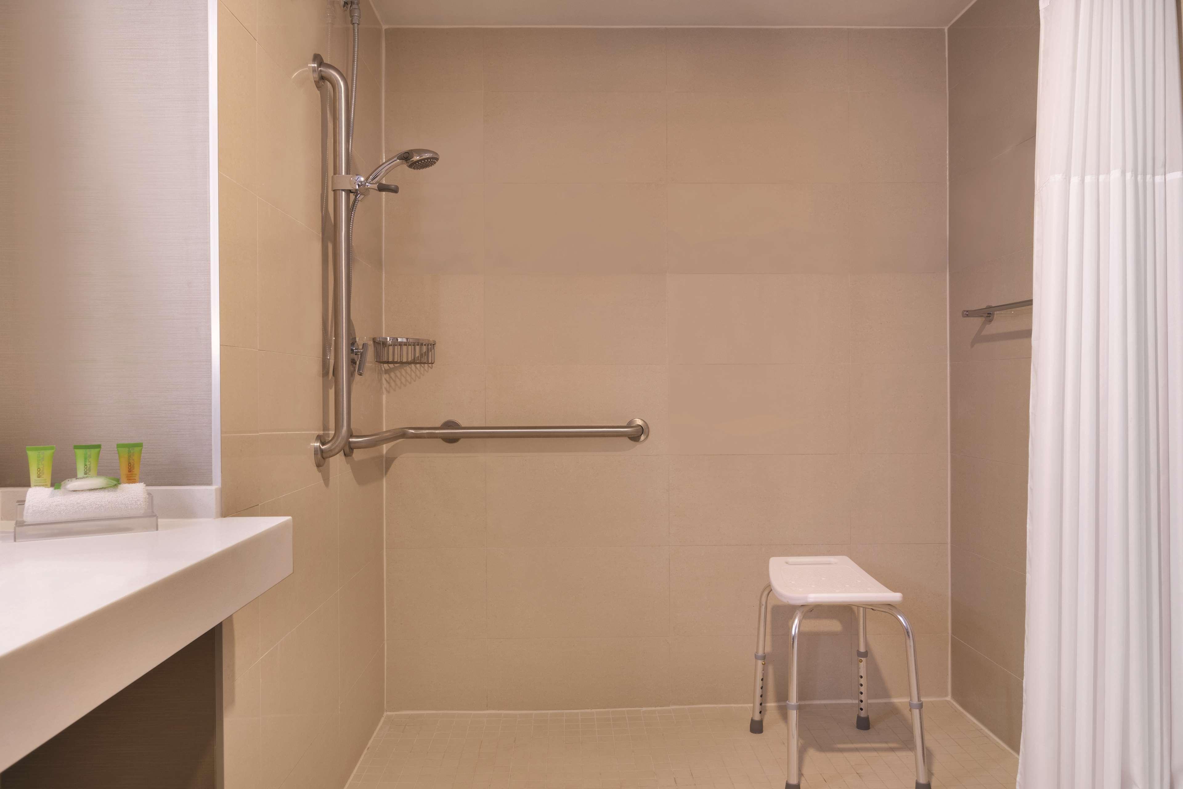 Park Inn By Radisson Brampton, On Екстер'єр фото